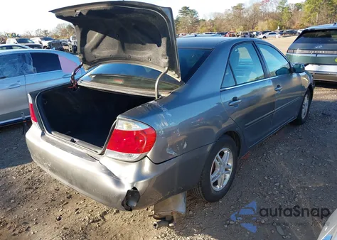 2005 Toyota Camry Le из США, поврежденный, VIN 4T1BE32K15U561975